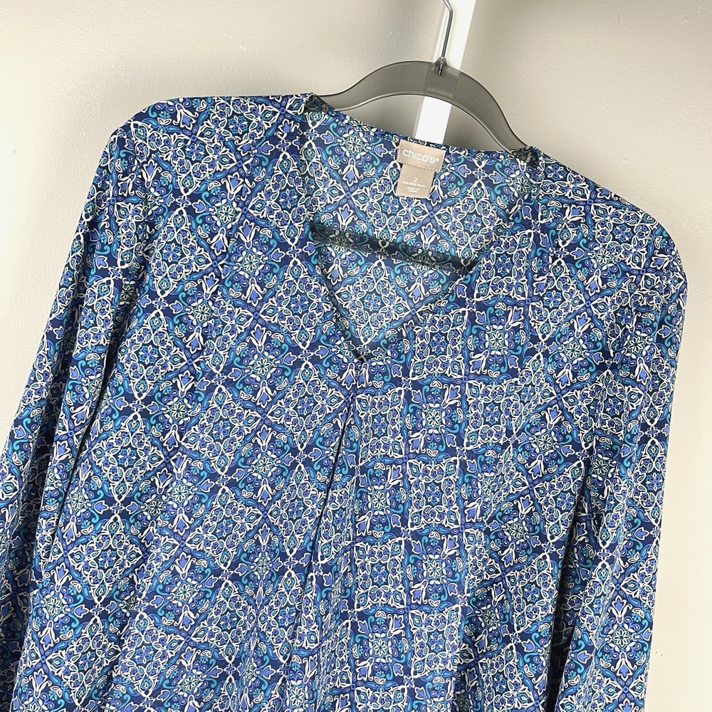 Chico's Blouse Top Size 2 Womens 12/14 Medallion Print Lightweight Flowy